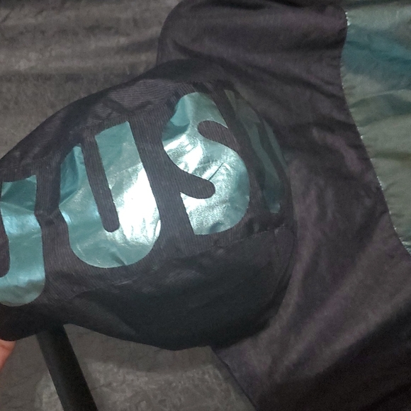 Justice Jacket - Picture 3 of 5